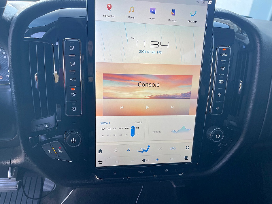 2017 Chevrolet Silverado LT