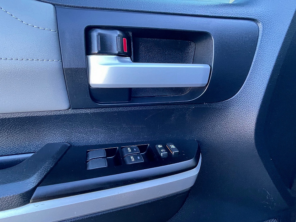 2014 Toyota Tundra Limited