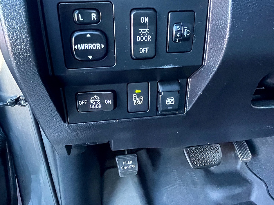 2014 Toyota Tundra Limited