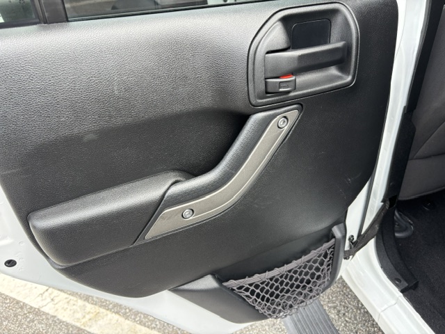 2016 Jeep Wrangler Unlimited Sport S - Photo 15